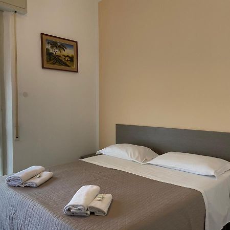 Hotel Britta Rimini Ngoại thất bức ảnh