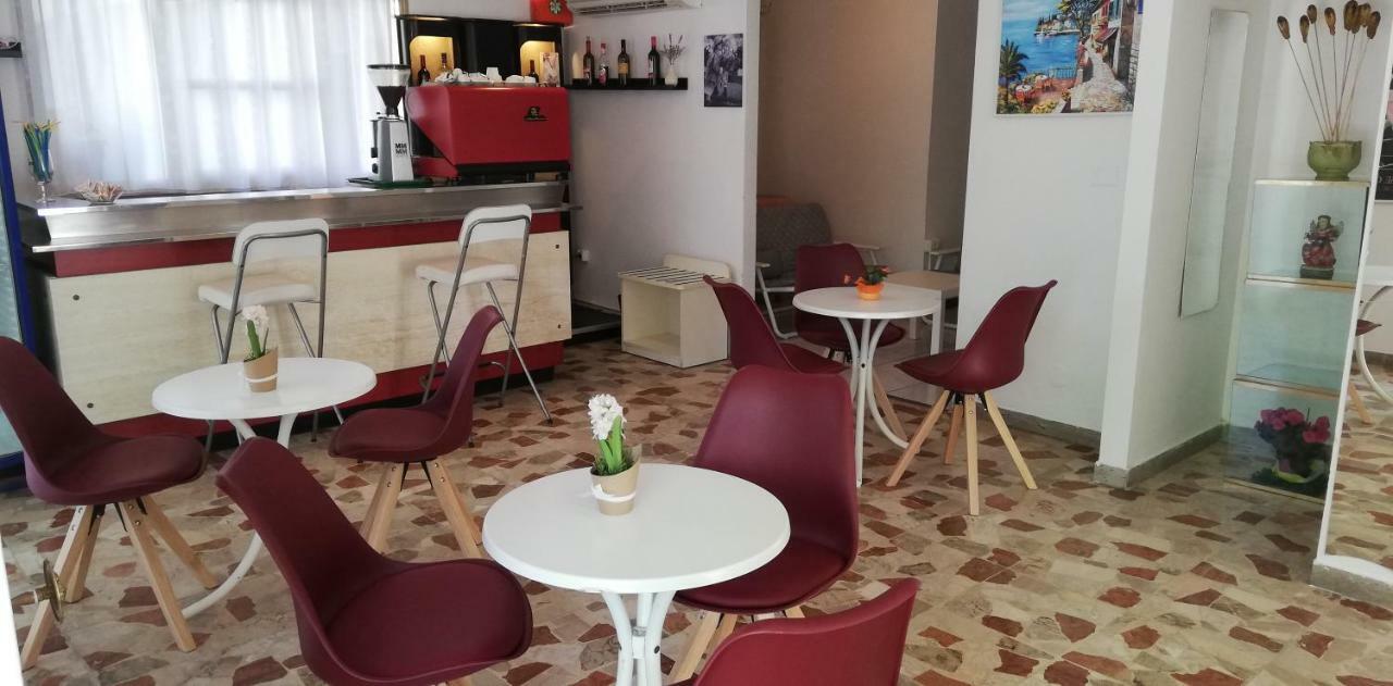 Hotel Britta Rimini Ngoại thất bức ảnh